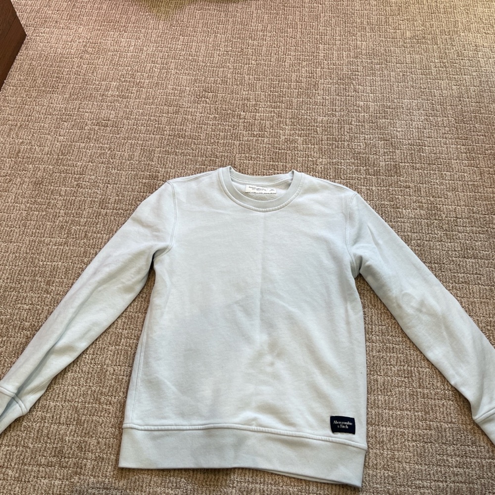 abercrombie and fitch light blue crewneck sweatshirt